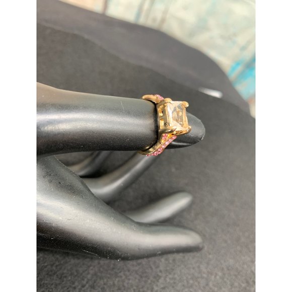 Ring PInk and Colorless Central Stone Size 6.75 - Picture 7 of 7